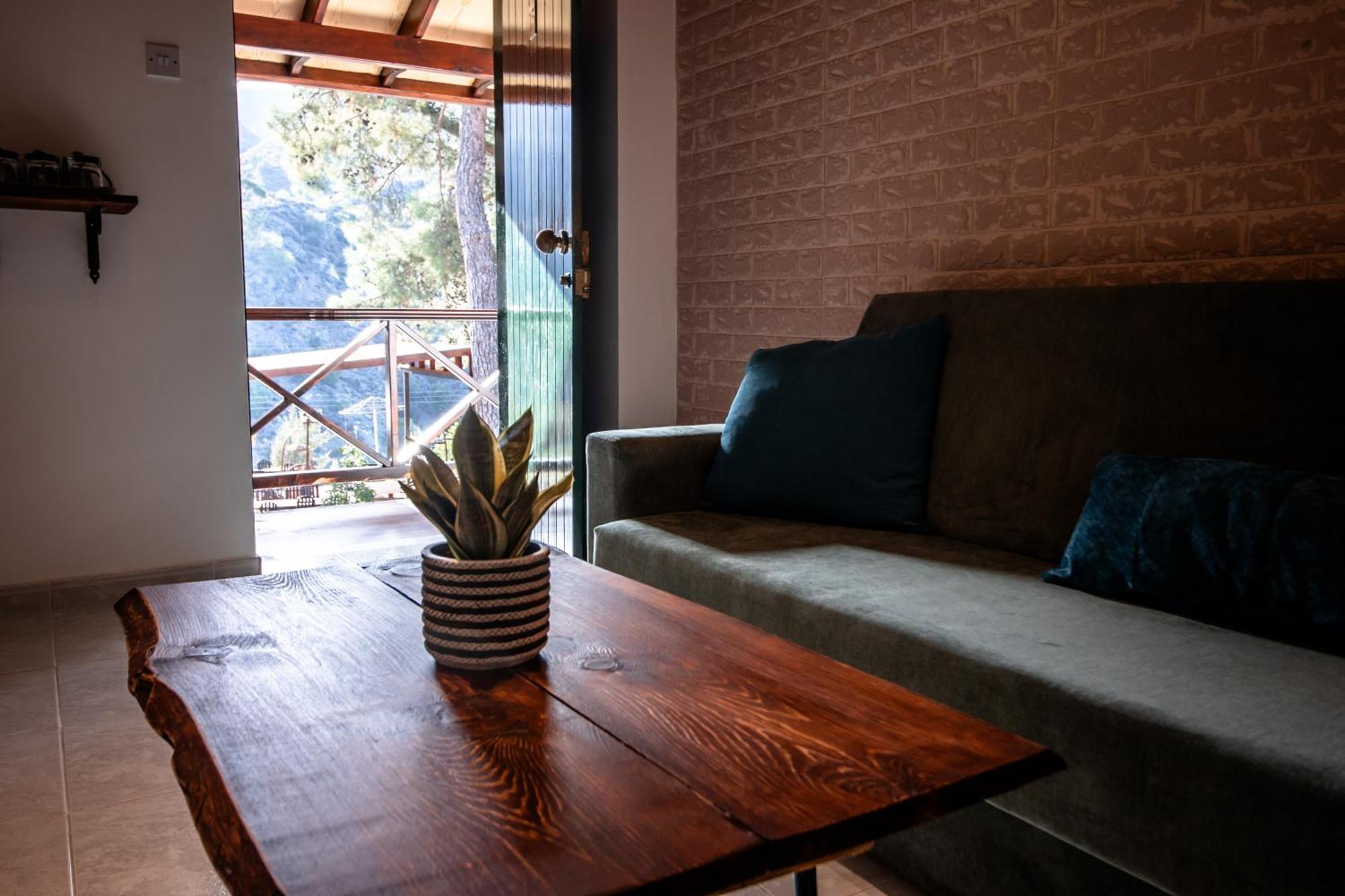 Pine View Boutique Hotel Adults Only Saittas Exteriör bild